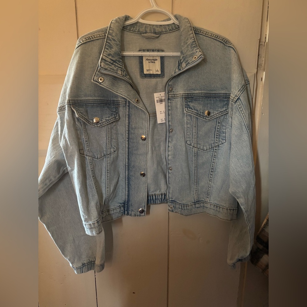 Abercrombie & Fitch Women's Classic Blue Jean Jacket